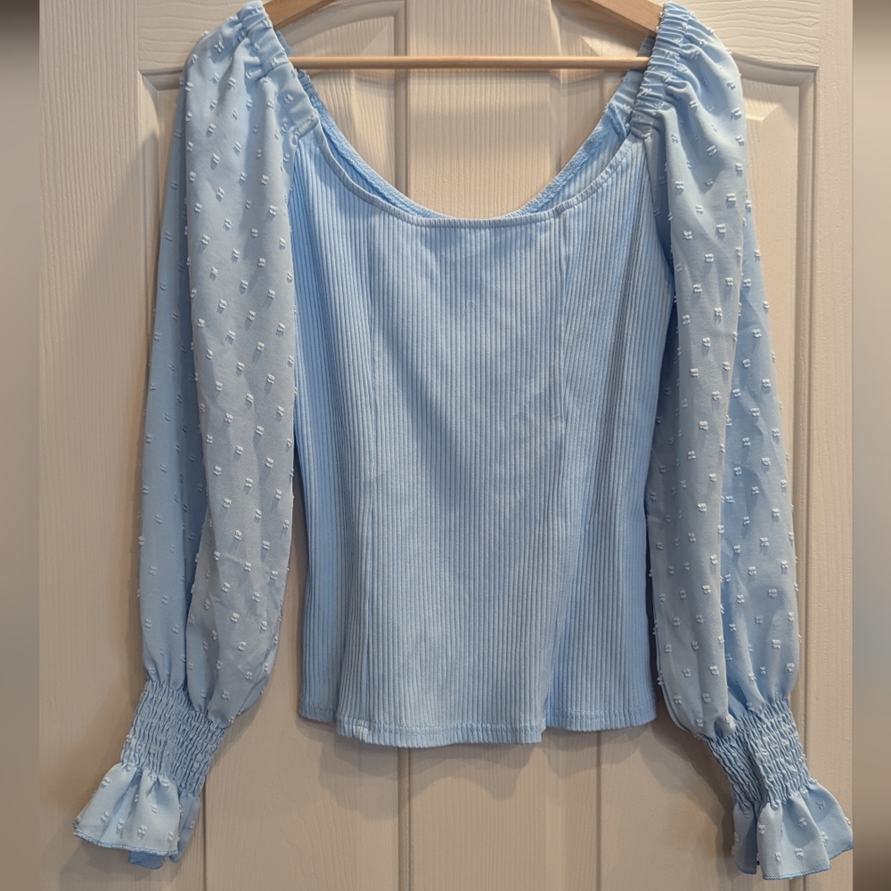 Blue Form Fitting Shirt With Puff Sleeves Size Small